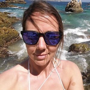 Meet your Posher, Stacy